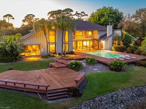 154 Cajeput Dr, Naples, FL 34108