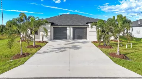 843 Duplex St E, Lehigh Acres, FL 33974
