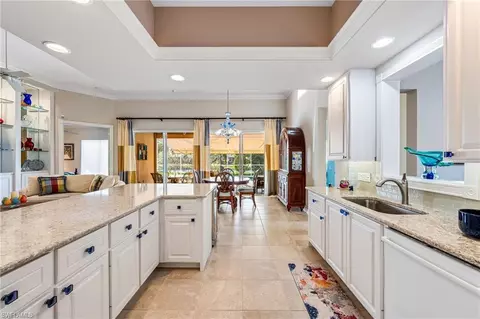 Kitchen - 7013 Leopardi Ct, Naples, FL 34114 photo 4 of 4