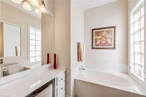 Bath - 7013 Leopardi Ct, Naples, FL 34114 photo 4 of 7