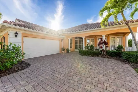 Exterior - 7013 Leopardi Ct, Naples, FL 34114 photo 2 of 9