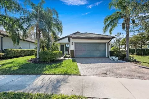 10801 Glenhurst St, Fort Myers, FL 33913