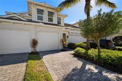6934 Avalon Cir #405, Naples, FL 34112
