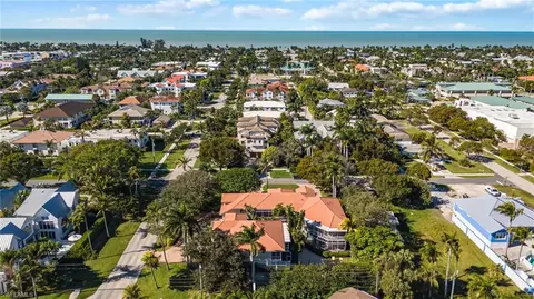 611 10th Ave S #B2, Naples, FL 34102