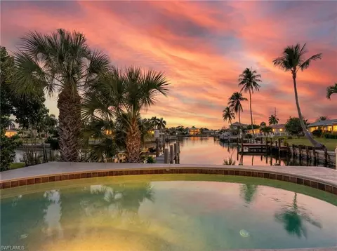 854 N Barfield Dr, Marco Island, FL 34145