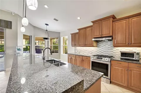 20401 Talon Trce, Estero, FL 33928 photo 6