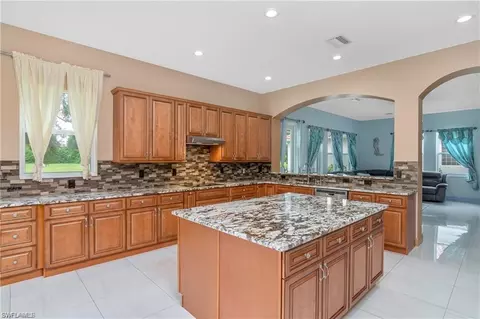 Kitchen - 2181 Vardin Pl, Naples, FL 34120 photo 3 of 3