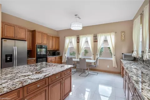Kitchen - 2181 Vardin Pl, Naples, FL 34120 photo 2 of 3