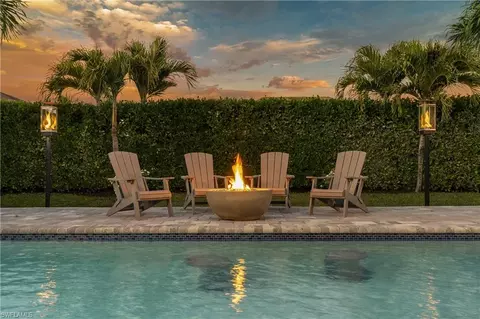 Exterior - 29 Johnnycake Dr, Naples, FL 34110 photo 2 of 3
