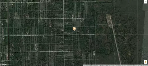 4671 28th Ave SE, Naples, FL 34117