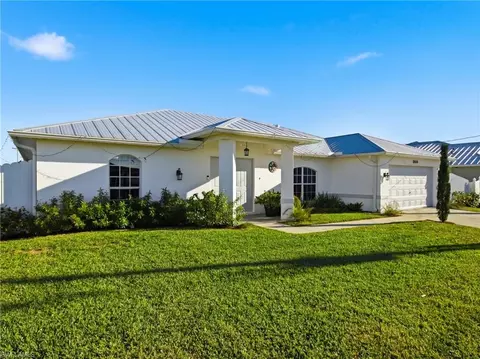 2833 NW 4th Ave, Cape Coral, FL 33993