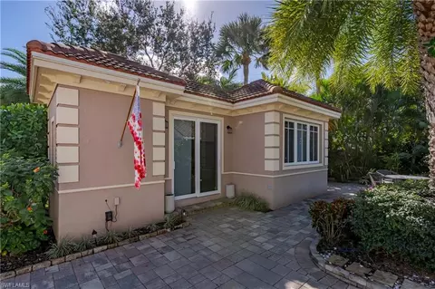 13455 Snook Cir, Naples, FL 34114