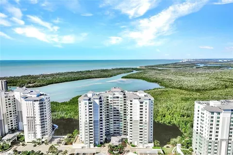 285 Grande Way #1601, Naples, FL 34110