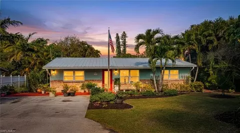 27101111 Orange Court Dr, Bonita Springs, FL 34135