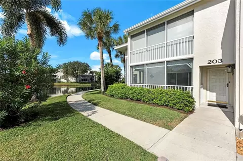 797 Willowbrook Dr #203, Naples, FL 34108