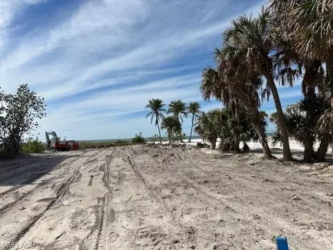 5840 Estero Blvd, Fort Myers Beach, FL 33931