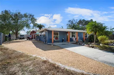 2114 E Gardenia Cir, North Fort Myers, FL 33917