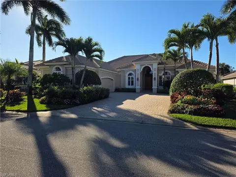 22321 Banyan Hideaway Dr, Bonita Springs, FL 34135