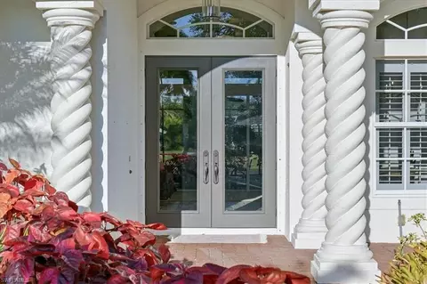 Entry Way - 4785 Kittiwake Ct, Naples, FL 34119 photo 1 of 2