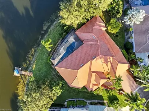 View/Area - 4785 Kittiwake Ct, Naples, FL 34119 photo 3 of 3