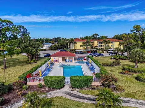 1075 Foxfire Ln #203, Naples, FL 34104 photo 32