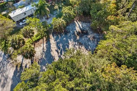 2596 Holly Ave, Naples, FL 34112 photo 12