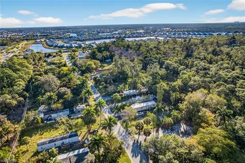 2596 Holly Ave, Naples, FL 34112 photo 23