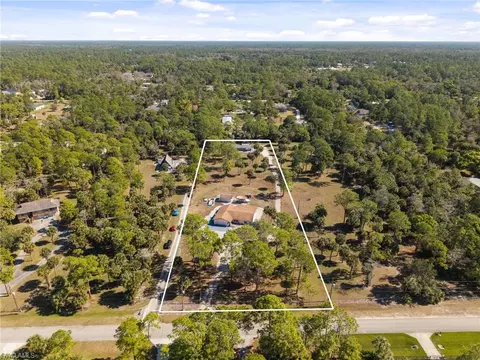 210 5th St NW, Naples, FL 34120