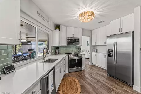 Kitchen - 403 Grenada Ave, Naples, FL 34113 photo 2 of 2
