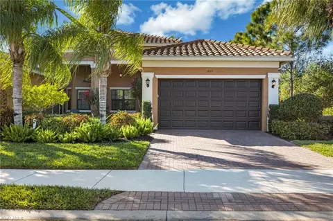 13315 Silktail Dr, Naples, FL 34109