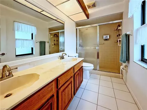 2005 Pine Isle Ln #2005, Naples, FL 34112 photo 9