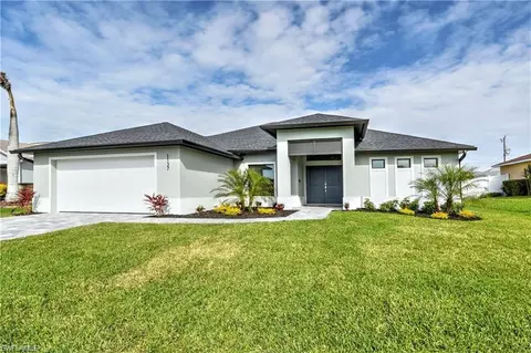 1137 SW 2nd St, Cape Coral, FL 33991