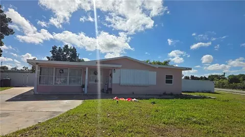 10 E Jersey Rd, Lehigh Acres, FL 33936