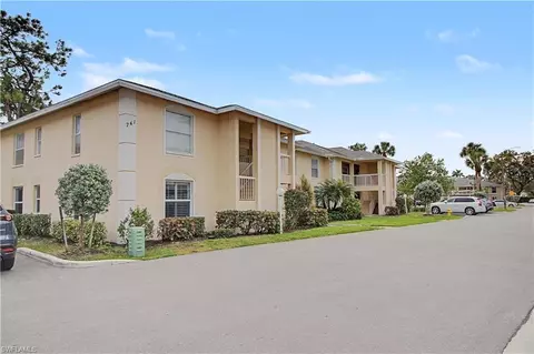 741 Landover Cir #102, Naples, FL 34104