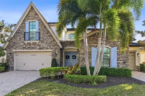 9336 Glenforest Dr, Naples, FL 34120