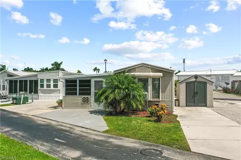 11641 Cardiff Dr, Fort Myers, FL 33908