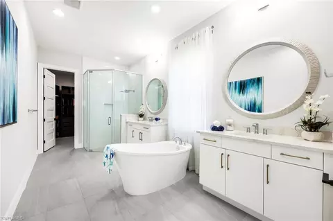 8943 Gustavia Ct, Naples, FL 34112 photo 18