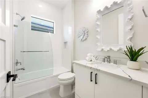 8943 Gustavia Ct, Naples, FL 34112 photo 22