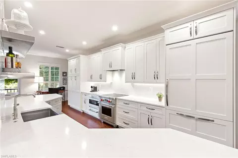8456 Abbington Cir #1722, Naples, FL 34108