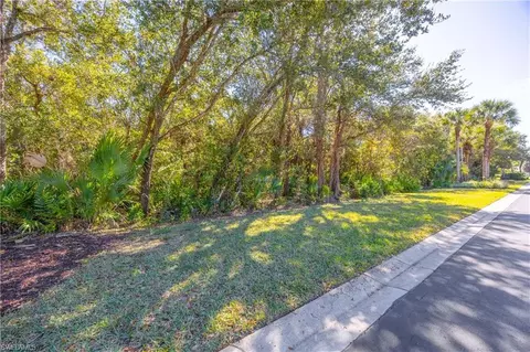 3589 Periwinkle Way, Naples, FL 34114 photo 24