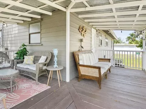 2469 Florida Ave, Naples, FL 34112 photo 29