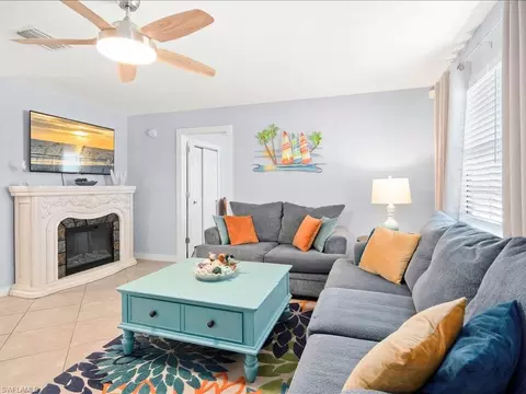 2469 Florida Ave, Naples, FL 34112 photo 8
