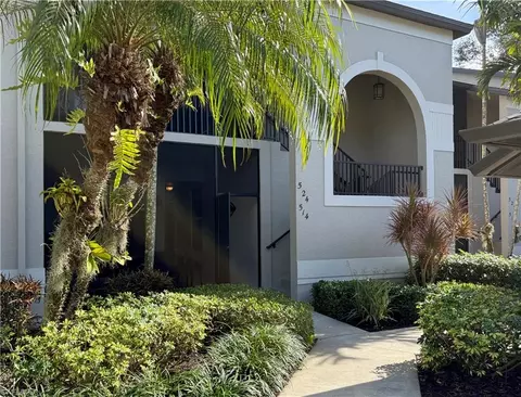8600 Naples Heritage Dr #514, Naples, FL 34112