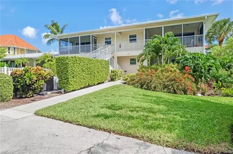 1351 Curlew Ave #104, Naples, FL 34102