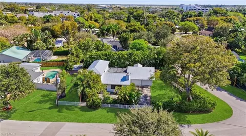 1260 Forest Ave, Naples, FL 34102