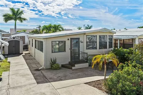 11731 Padina Dr, Fort Myers, FL 33908