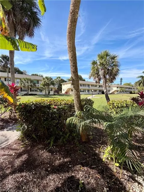 3325 Airport Rd N #N3, Naples, FL 34105