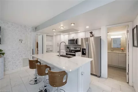 Kitchen - 232 Palm Dr #1, Naples, FL 34112 photo 2 of 3