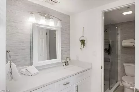 Bath - 232 Palm Dr #1, Naples, FL 34112 photo 2 of 4