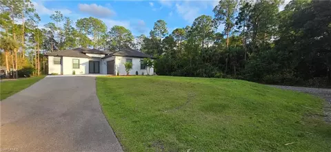 598 2nd St SE, Naples, FL 34117